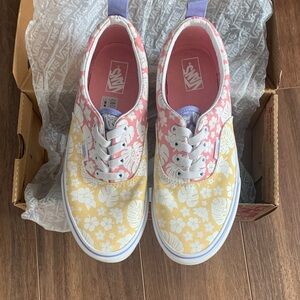 VANS Er Elastic Lace Hawaiian Floral Multi/True white- Women’s 6.5